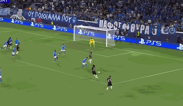 1759273902701082114.gif 0-1凯恩.gif