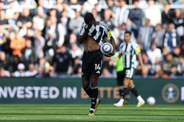 kaiyun-还有3年合同的伊萨克要罢赛到底 纽卡能怎么办？