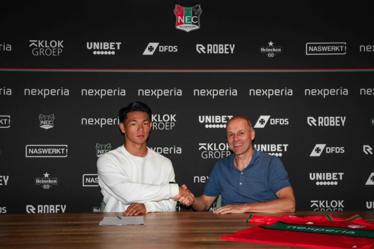 开云官网-踢球者：沃尔夫斯堡已联系20岁日本前锋盐贝健人，还有意两名后卫