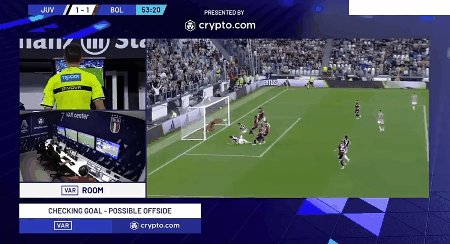 1693178179037055056.gif juv bol 3.gif