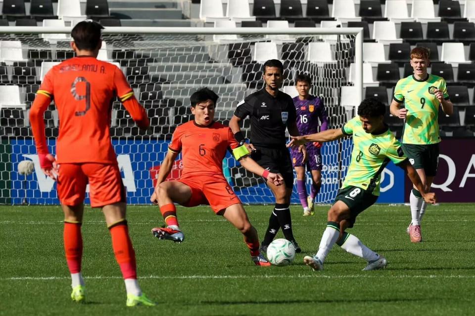 开云体育入口-1月17日亚洲杯1/4决赛+直播： 国足VS乌兹别克，李昊是头号功臣