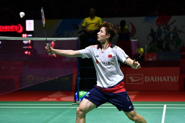 kaiyun-印尼赛石宇奇赢金廷进八强 稳中有升成男单救星？