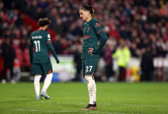 kaiyun-利物浦防线记吃不记打 渣叔：对方五六人同时犯规！