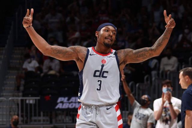 1634230378772070715.jpg GettyImages-1233208558-scaled-e1633449018693-1024x683.jpg