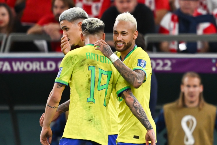 开云-前巴西国脚：内马尔不能稳定地出场比赛，没有资格被国家队征召